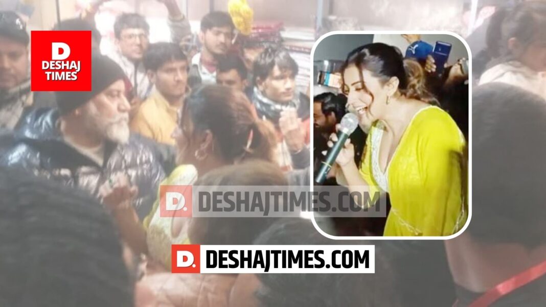 Crowd went out of control to see Bhojpuri actress Akshara Singh, pelted stones, photo Deshaj Times.com