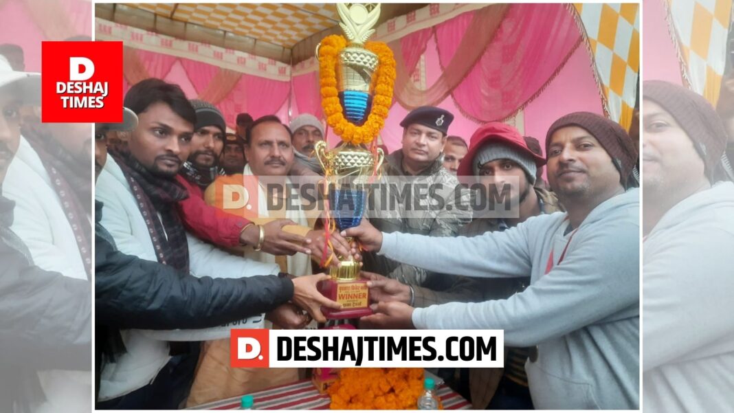 Gaighat won the final in cricket tournament | Photo: Deshaj Times