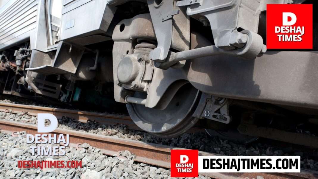 Swatantrata Senani Express derails in Madhubani...