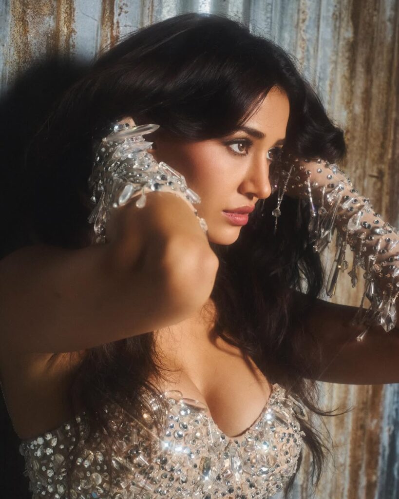 9 PHOTO: IPL 2025 Disha Patani के हुस्न पर अटका फैंस का दिल, आपने देखीं तस्वीरें