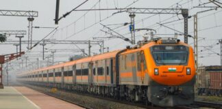 यात्रीगण कृपया ध्यान दें…छठ पूजा के बाद काम पर लौटने वालों के लिए बड़ी खुशखबरी — इन जगहों के लिए Special Train शुरू, यहां देखें पूरी LIST