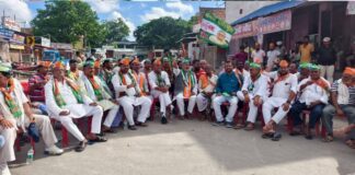 बेनीपुर बंद: NDA का प्रदर्शन, यातायात ठप, व्यावसायिक प्रतिष्ठान रहे बंद