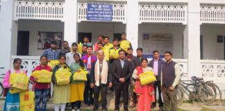 Darbhanga News: दरभंगा में छात्रों को मिला सपनों का ‘स्टडी किट’, सरकारी नौकरी का रास्ता हुआ आसान! Bihar News Deshaj Times