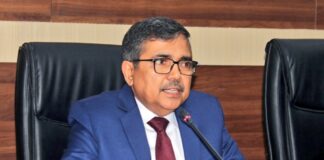 Bokaro New Year Safety: DC अजय नाथ झा का नव वर्ष जश्न को लेकर खास इंस्ट्रक्शन, शांति और सुरक्षा पर फोकस