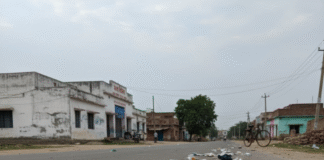 बिहार: सदर अस्पताल में दवा प्रबंधन फेल, सड़कों पर दिखी लापरवाही की तस्वीर Bihar News Deshaj Times