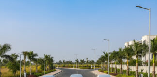 टाटा मोटर्स ला रही 5 नई इलेक्ट्रिक कारें, बदलेगी भारतीय बाजार की तस्वीर Bihar News Deshaj Times