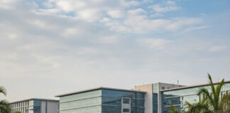 Mahindra XUV700: नए अवतार में आ रही है महिंद्रा XUV700, जानिए कीमत और लॉन्च डेट! Bihar News Deshaj Times