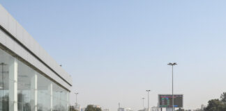 जनवरी 2026 से महंगी होंगी गाड़ियां: आपकी पसंदीदा Car Price Hike का इंतजार खत्म! Bihar News Deshaj Times