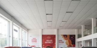 Car Discount Offers: टाटा से महिंद्रा तक, नए साल से पहले पाएं लाखों की बचत! Bihar News Deshaj Times