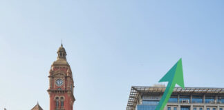 आज Stock Market में बहार, सेंसेक्स और निफ्टी ने पकड़ी रफ्तार Bihar News Deshaj Times