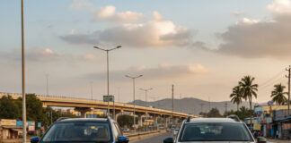 Mahindra XUV 7XO और Renault Duster: जनवरी 2026 में आ रही हैं दो धांसू SUV! Bihar News Deshaj Times