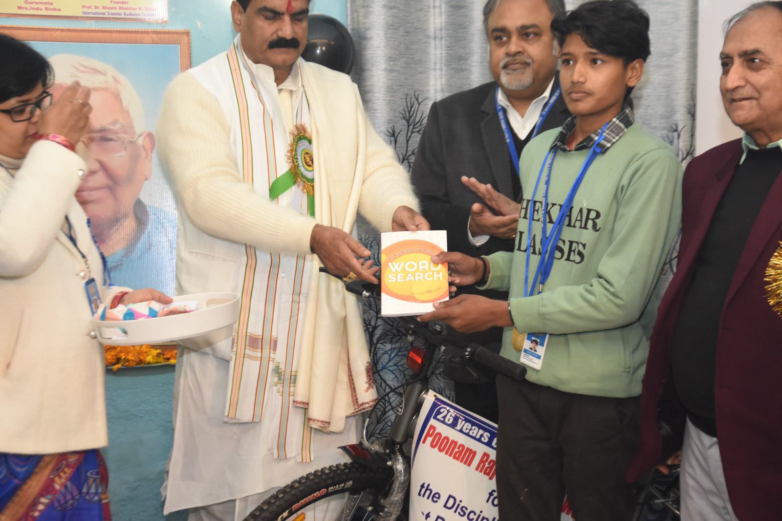 दरभंगा शेखर क्लासेस के 26 साल पूरे, हजारों सपनों को मिली मंजिल, Happy Foundation Day पर MP गोपाल जी ठाकुर का Maithili Language Education को लेकर Best Wishesh