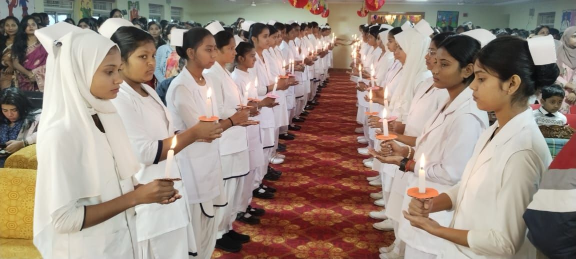 Nursing School Darbhanga: आरबी मेमोरियल स्कूल ऑफ नर्सिंग में वार्षिक महोत्सव, छात्राओं ने ली सेवा की शपथ | Deshaj Times Nursing School Darbhanga: आरबी मेमोरियल स्कूल ऑफ नर्सिंग में वार्षिक महोत्सव, छात्राओं ने ली सेवा की शपथ