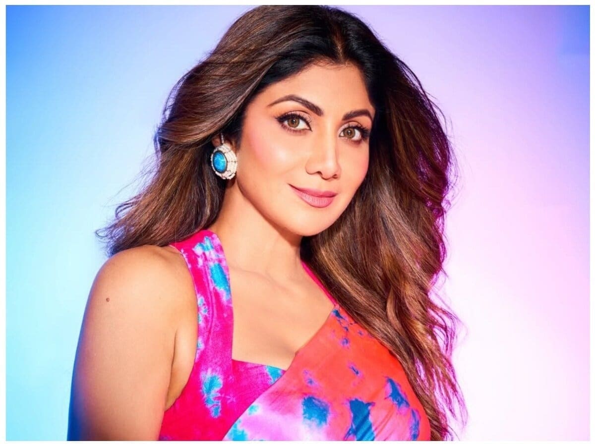 shilpa_shetty_1752205246652_1752205246809_1764138875679