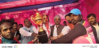Araria Sports News:: किस्मत खवासपुर के रोमांचक फाइनल में पलासी टीम बनी विजेता, ताराबाड़ी को मिला उपविजेता का ताज Latest Bihar News in Hindi (बिहार न्यूज़) - Deshaj Times