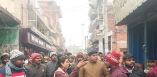 कमतौल बाजार में गरजा प्रशासन का बुलडोजर, Encroachment Drive देख दुकानदारों में मचा हड़कंप, सड़कें हुईं अतिक्रमण मुक्त Bihar News Deshaj Times