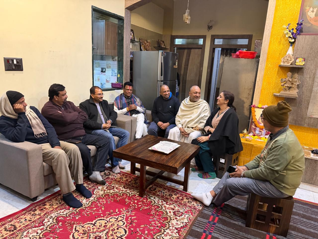 दरभंगा के बिरौल में शोक संतप्त परिवारों से मिले भाजपा जिला महामंत्री संजय कुमार सिंह उर्फ़ पप्पू सिंह, भाजपा जिला अध्यक्ष पूर्वी विनय कुमार पासवान और जिला चिकित्सा प्रकोष्ठ के प्रमुख डॉ. राजेश झा, कहा, संकट में हम हैं साथ