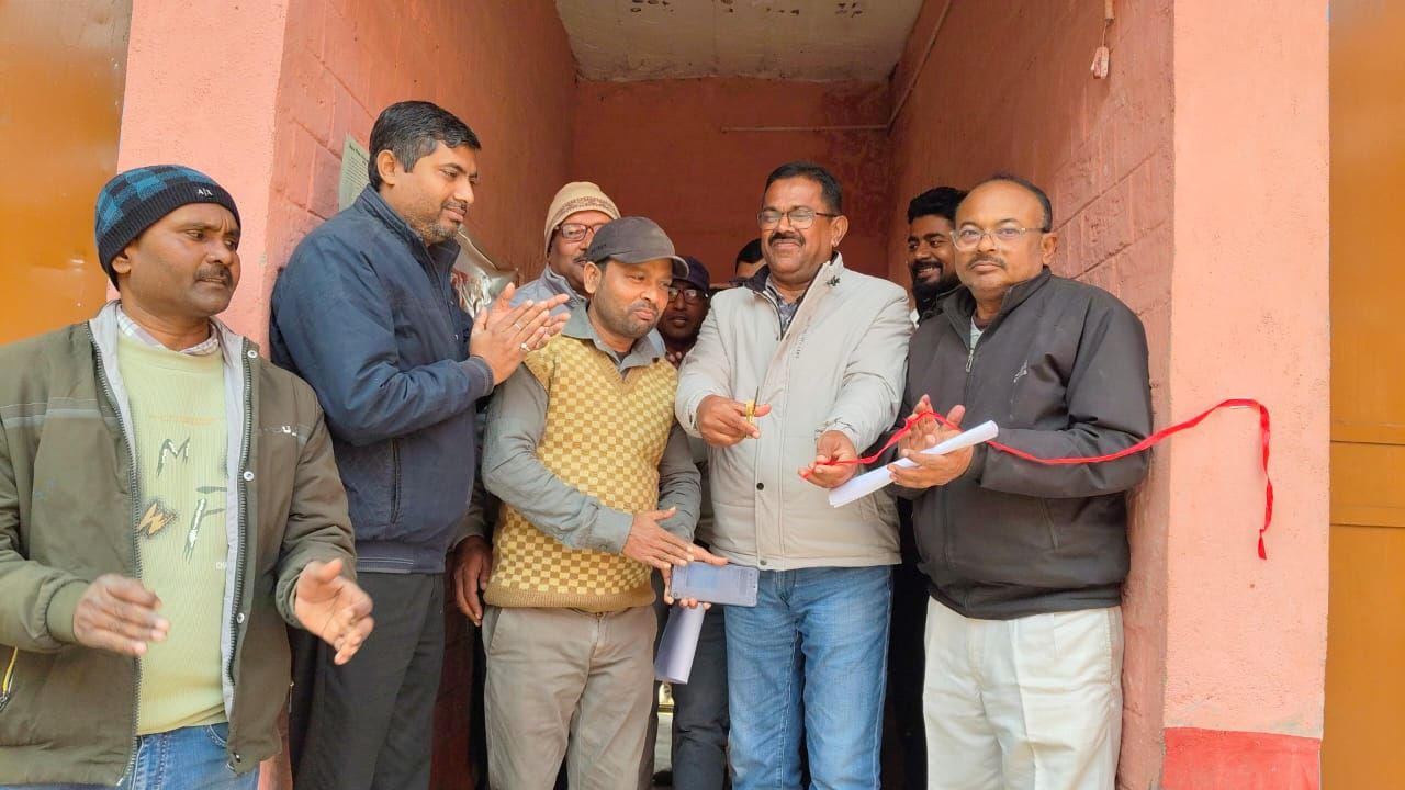 Darbhanga TLM Mela: ज्ञान के बाजार में हायाघाट के नन्हे वैज्ञानिकों ने सजाई मॉडल्स की दुकान, देखने वालों की आंखें चौंधियाईं... जानें कौन बना विजेता