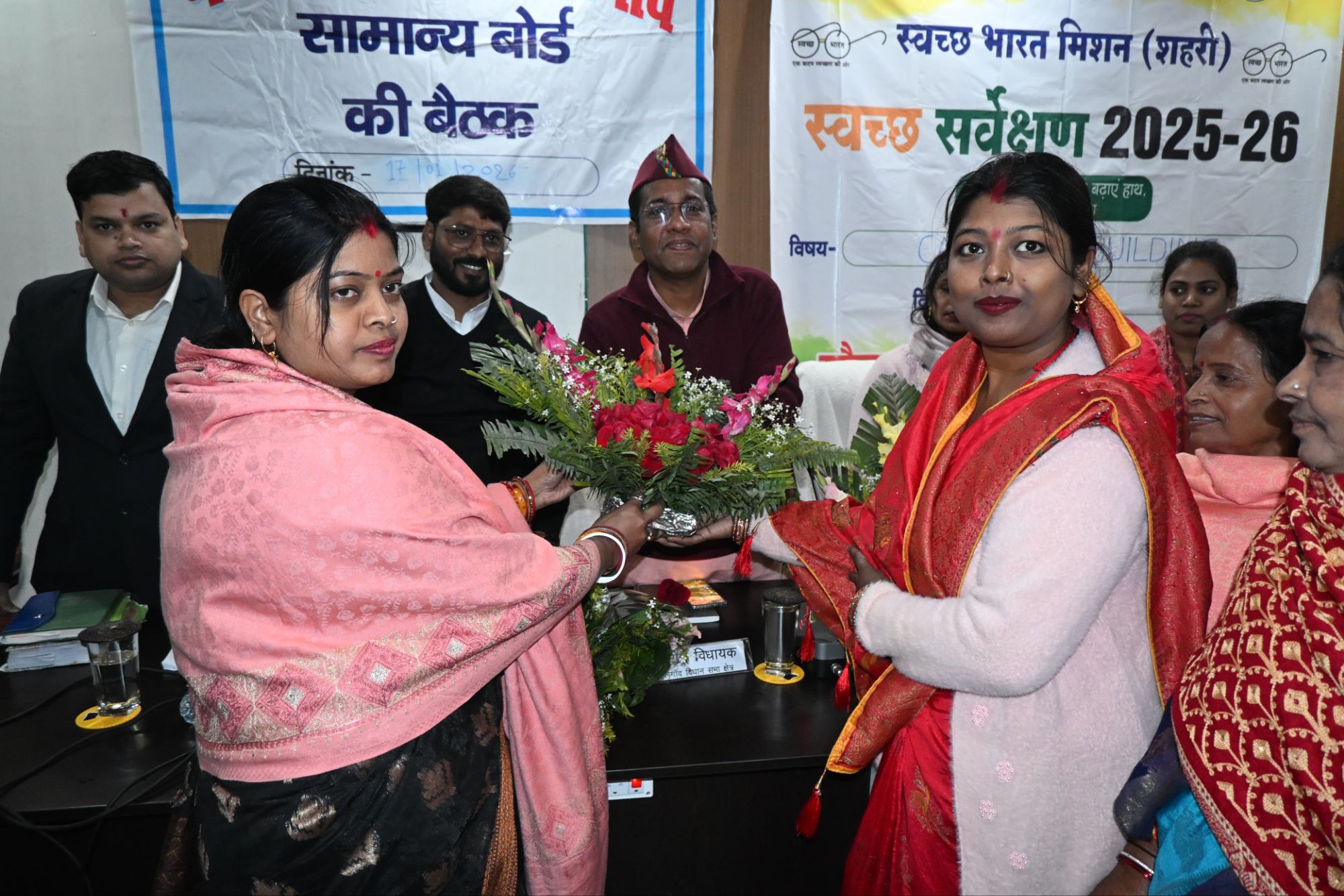 Kahalgaon News: MLA शुभानंद मुकेश ने खोला मोर्चा, मरीन ड्राइव से लेकर भ्रष्टाचार तक... बैठक में गूंजे ये 5 बड़े मुद्दे, मचा हड़कंप!