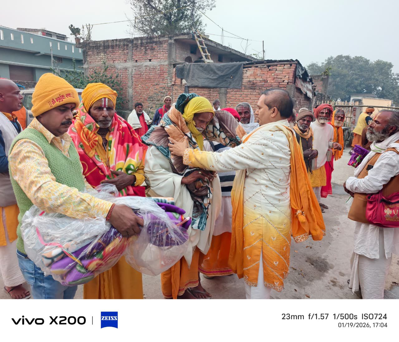 Darbhanga News: Kusheshwarsthan में भव्य शोभायात्रा के साथ मां काली मंदिर में नवरात्रि महोत्सव का आगाज़, जयकारों से गूंजा पूरा इलाका