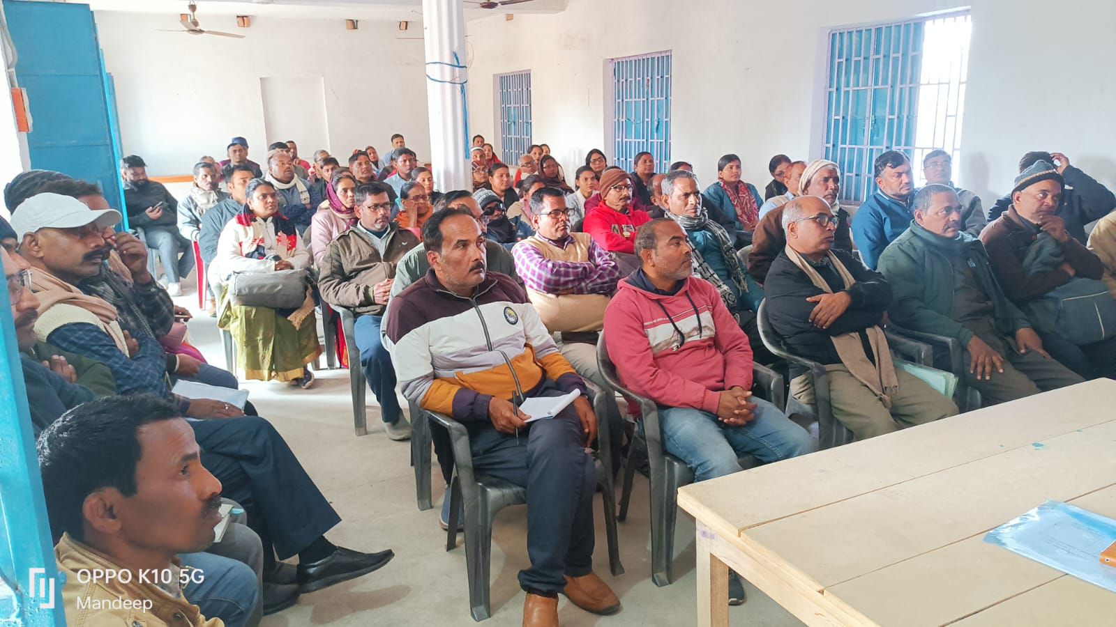 Darbhanga News: BEO ने लगाई हेडमास्टरों की क्लास, वेतन से लेकर संपत्ति विवरणी तक पर कसे पेंच, दिए कड़े निर्देश!