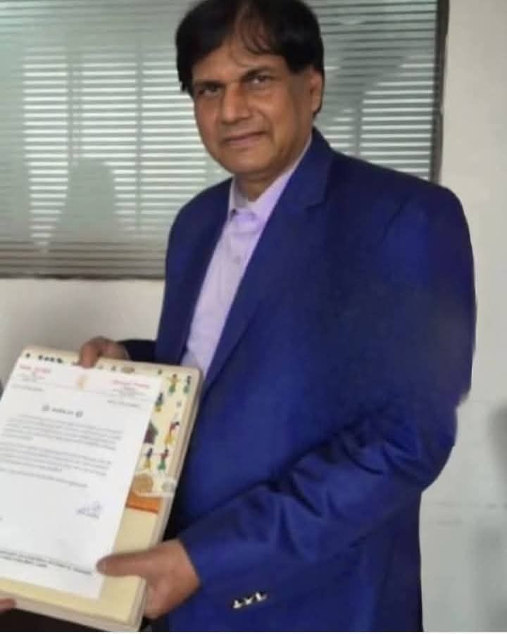 Araria Road Accident ने छीनीं दो जिंदगियां, मशहूर सर्जन डॉ. जितेंद्र और पत्नी की दर्दनाक मौत से पसरा मातम