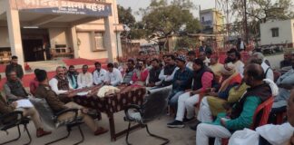 Darbhanga News: नशे के दलदल से Benipur के युवाओं को बचाने और शांति बहाली पर DSP-SHO रौशन कुमार की बड़ी अपील, त्योहारों को लेकर दिए कड़े निर्देश Bihar News Deshaj Times