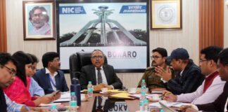 Bokaro Municipal Election 2026 की बजी रणभेरी: दूसरे रेंडमाइजेशन में 1110 कर्मियों की लगी ड्यूटी, जानें कैसे होगी पारदर्शी वोटिंग