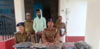 Araria News: अररिया में ‘मास्क चोर’ गिरफ्तार, पुलिस ने बरामद किए हजारों मास्क!