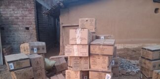 Bokaro में Fake Liquor Factory का भंडाफोड़, होली से पहले ‘जहर’ की बड़ी खेप जब्त, तीन पर FIR