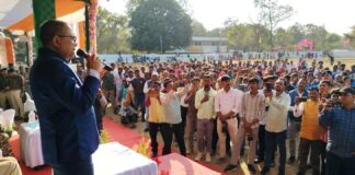 Bokaro News: सारूबेड़ा ने जीता पुलिस-पब्लिक मैत्री फुटबॉल का खिताब, आतिशबाजी और नारों से गूंजा ऊपरघाट