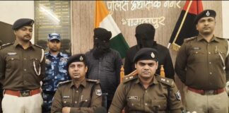 Bhagalpur Crime News: ATM मदद का झांसा देकर कार्ड बदला, खाते से उड़ाए ₹77 हजार; पूर्णिया से दबोचे गए 2 शातिर, पढ़िए पुलिस की जाल, बरामद सामान और अपील