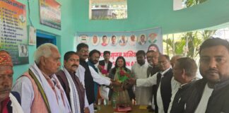 Darbhanga News: कांग्रेस में जान फूंकने पहुंचीं AICC पर्यवेक्षक संगीता बेनीवाल, निष्क्रिय अध्यक्षों पर गिरेगी गाज! पढ़िए बंद कमरे में सीधी बात, फीडबैक और आलाकमान