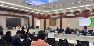 Purnia News: राजस्व वसूली पर DM अंशुल कुमार का एक्शन, इन विभागों पर गिरी गाज, मांगा गया जवाब