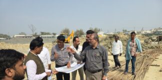 Darbhanga Bus Stand: निर्माण कार्य की सुस्त चाल देख भड़के DM, अधिकारियों को लगाई फटकार, दिए ये 5 सख्त निर्देश