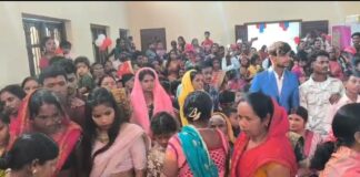 Kahalgaon News: एक मंडप में गूंजी 8 शहनाइयां, सामूहिक विवाह में 8 जोड़ों ने लिए सात फेरे, MLA शुभा नन्द मुकेश का मिला ने आशीर्वाद