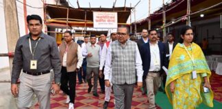 Bokaro News: चुनाव के बाद मतपेटियों की सुरक्षा बनी चुनौती? DEO ने स्ट्रांग रूम का किया औचक निरीक्षण, दिए कड़े निर्देश