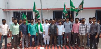 Banka News: PBS College में छात्रों का हल्ला बोल, प्राचार्य की लापरवाही के खिलाफ खोला मोर्चा, जानें क्या हैं प्रमुख मांगें Bihar News Deshaj Times