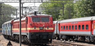 Holi Special Train 2026: दिल्ली-कोलकाता से बिहार आना हुआ आसान, रेलवे ने चलाईं दर्जनों स्पेशल ट्रेनें, देखें पूरी लिस्ट और टाइम-टेबल