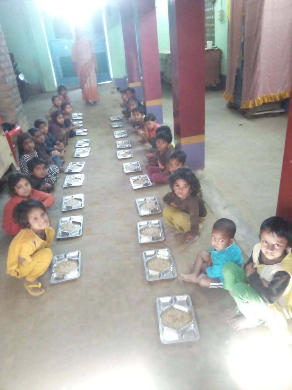 Darbhanga Anganwadi News: 'दीदी' भूखी, नौनिहाल कैसे खाएं? 4 महीने से वेतन नहीं, बेनीपुर में आंगनबाड़ी सेविकाओं का दर्द छलका