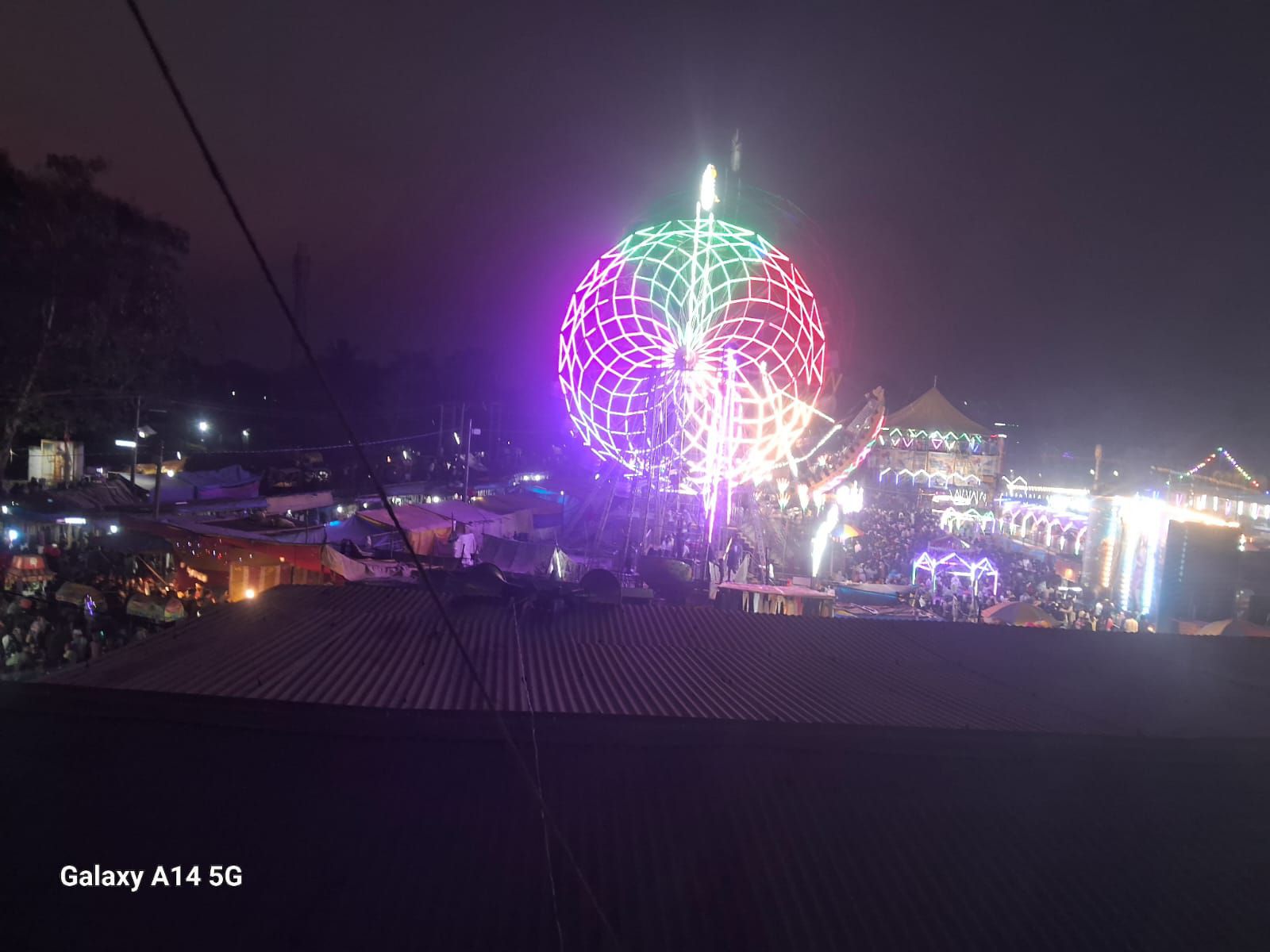 Bhagalpur News: भागलपुर की वो दरगाह जहां हिंदू परिवार चढ़ाता है पहली चादर, 250 साल पुरानी परंपरा की पूरी कहानी... आइए मंगन शाह की दरगाह