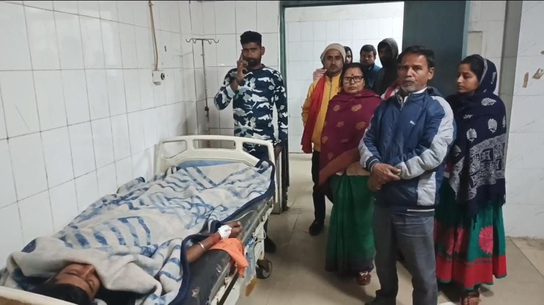 Bhagalpur News: पेट में आर-पार हुई सरिया, अंधेरे में निर्माणाधीन नाले में गिरा युवक, पढ़िए प्लंबर की चीख और दौड़ते लोग