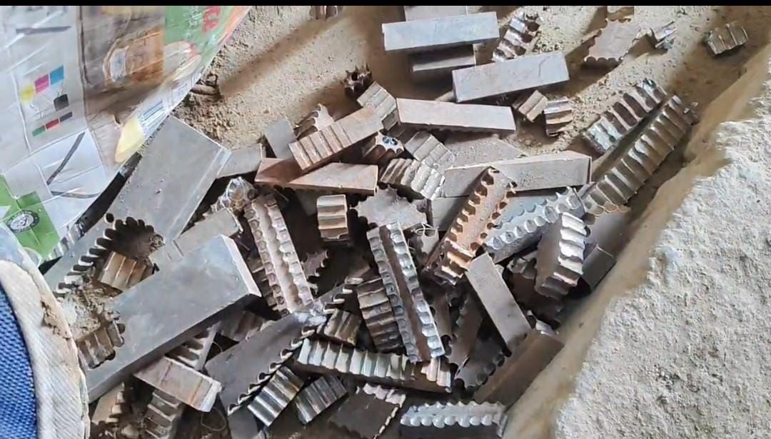Bhagalpur News: भागलपुर में Mini Gun Factory का भंडाफोड़, बंगाल चुनाव से जुड़े तार, 5 गिरफ्तार!