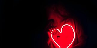 प्रेम की राह पर Weekly Love Horoscope: 15-21 फरवरी 2026 का ज्योतिषीय मूल्यांकन, पढ़िए मधुर स्मृतियों का सृजन