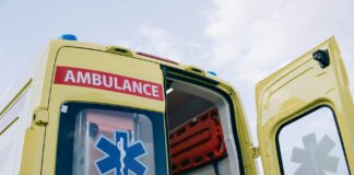 Bihar Ambulance Service: अब गांवों में भी दौड़ेगी जिंदगी की गाड़ी, अप्रैल से 400 नई एम्बुलेंस की होगी तैनाती