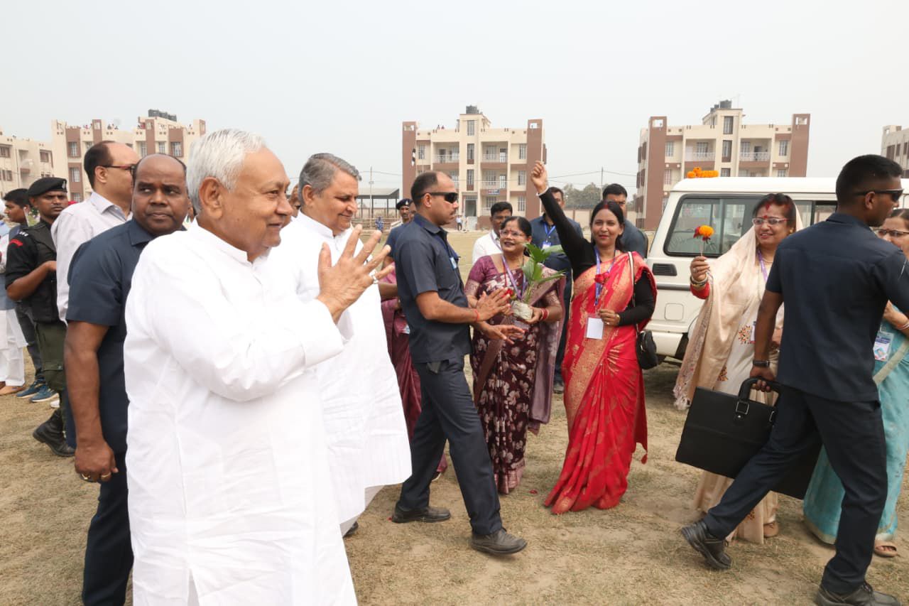 Bihar News: अररिया में CM Nitish का ऐतिहासिक तोहफा, 545 करोड़ की योजनाओं से चमकेगा बिहार, फारबिसगंज में एयरपोर्ट की भी घोषणा