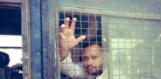 LPG Cylinder Price: तेजस्वी यादव का केंद्र पर वार, बोले – रसोई गैस की किल्लत और बढ़ेंगे पेट्रोल-डीजल के दाम!… पढ़िए ‘तुम स्वयं मृत्यु के मुख पर चरण धरो रे, जीना हो तो मरने से नहीं डरो रे!’