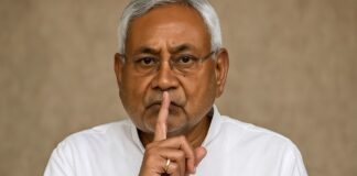 Bihar Politics: नीतीश कुमार के राज्यसभा जाने पर JDU में विद्रोह, कार्यकर्ताओं का फूटा गुस्सा