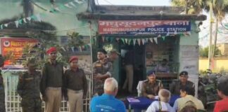 Bhagalpur News: मधुसुदनपुर में Peace Committee Meeting गूंजा शांति का संदेश, SHO सफदर अली बोले- उपद्रवियों पर रहेगी बाज की नजर