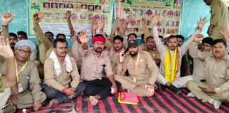 Darbhanga News: सड़क के ‘सारथी’ उतरे सड़क पर, 15 सूत्री मांगों को लेकर ड्राइवरों ने बुलंद की आवाज